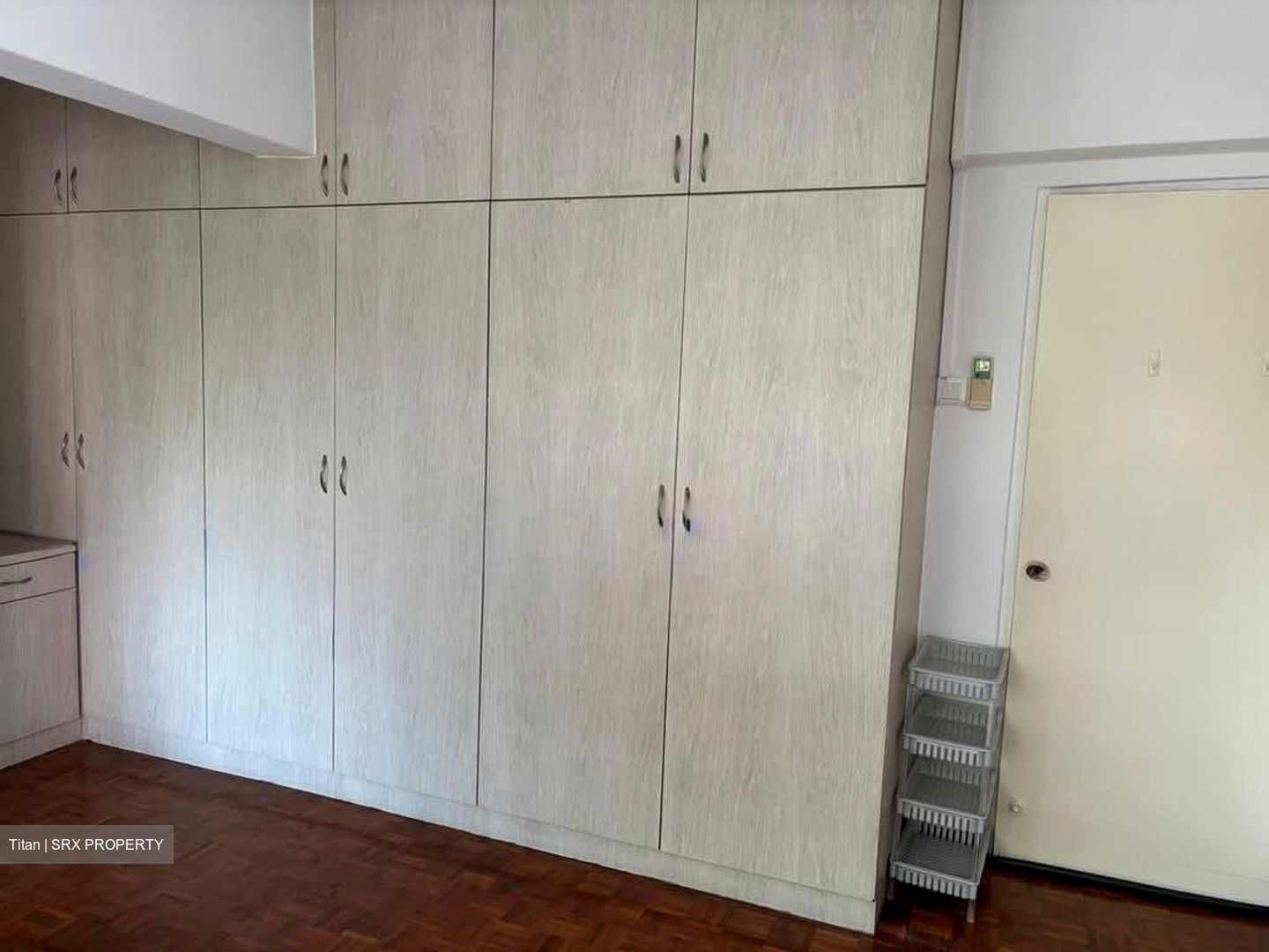Lakeview Estate (D20), Apartment #558933151